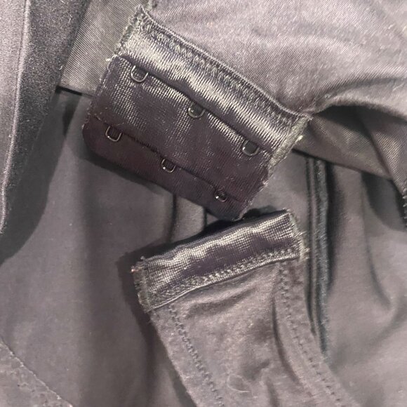 Maidenform Black One-Piece Shapewear‎ Body Suit - Picture 5 of 12